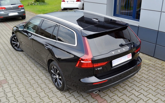 Volvo V60 cena 84900 przebieg: 231260, rok produkcji 2019 z Ćmielów małe 781